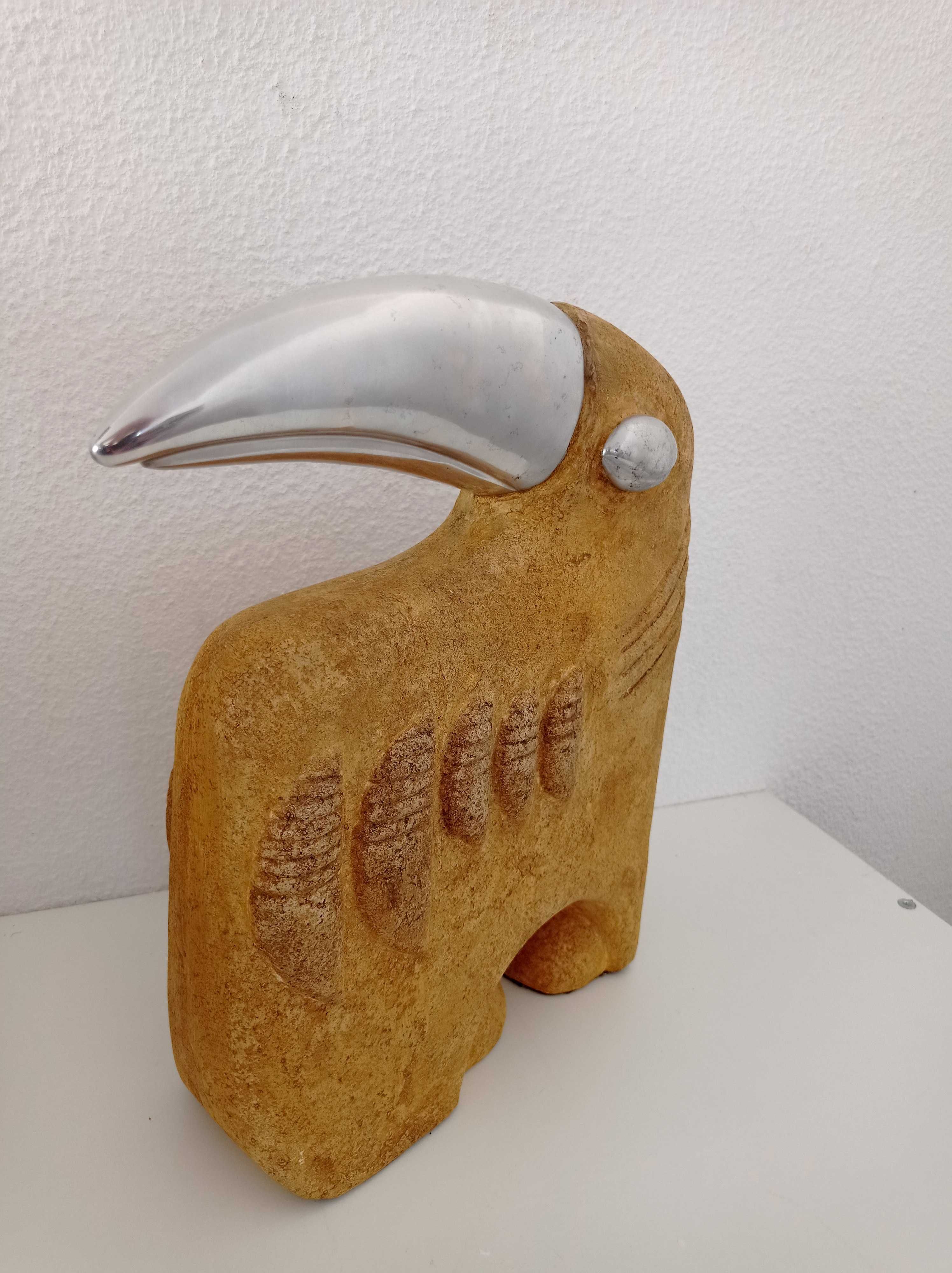 Decoração: 2 pássaros tucanos em loiça