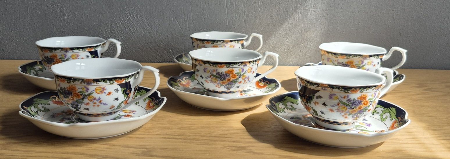 Zestaw filiżanek ze spodkami Porcelana chińska