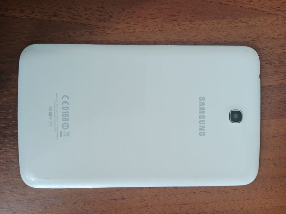 Планшет Samsung Galaxy Tab 3 7.0 8GB (на запчастини)