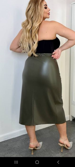 Спідниця з еко-шкіри (хорошої розтяжності) зі імітацією запаху