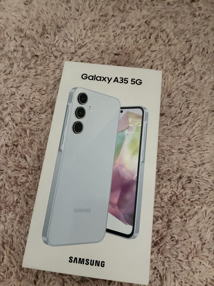 Samsug a35 5g uzywany przez okolo 8 miesiwcy
