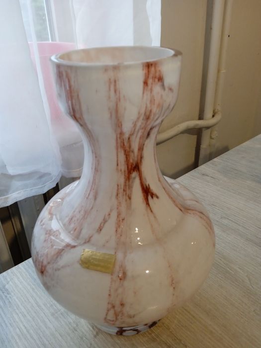 Szklany wazon marmurek spiegelau