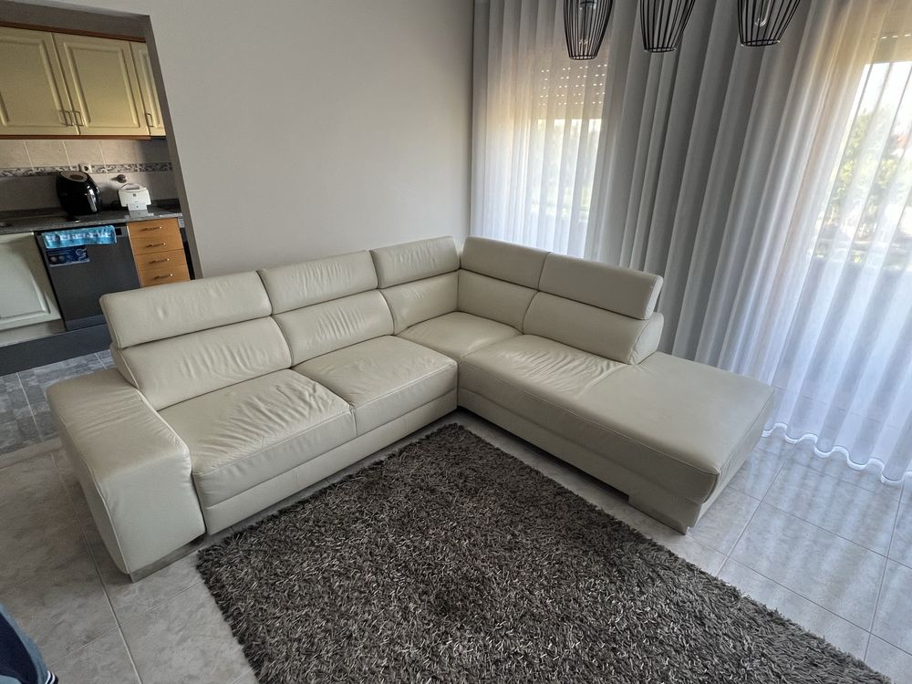 Sofá chaise longue branco