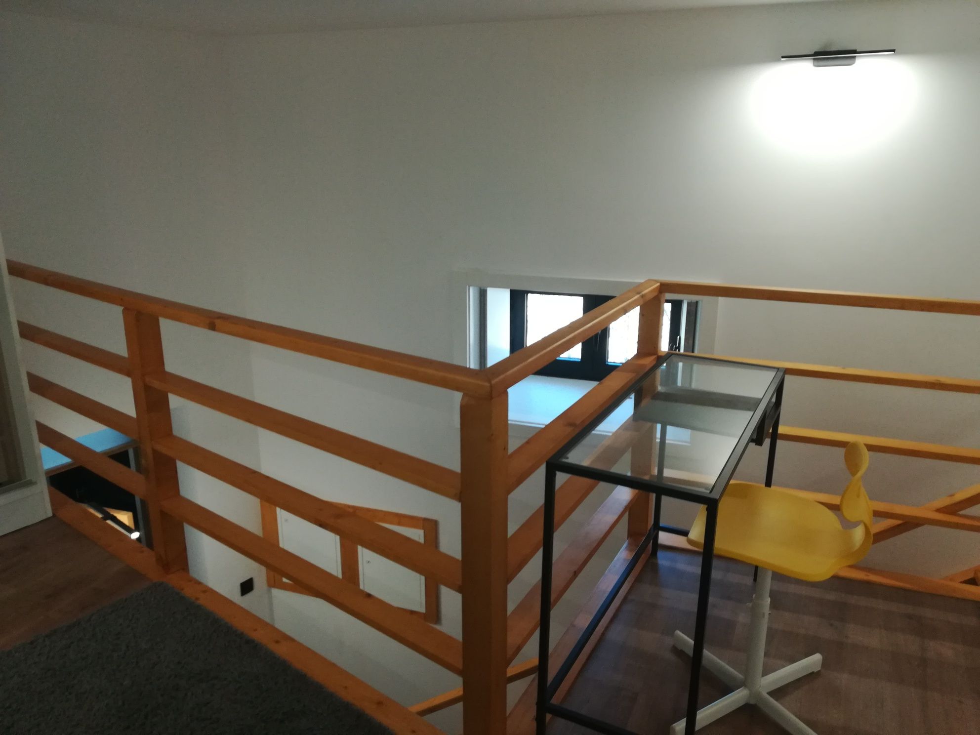 Mezzanine com despesas incluídas