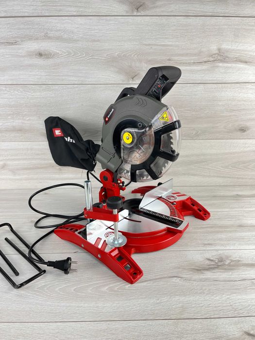 Торцювальна пила EINHELL TC-MS 2112 стан бу із німеччини