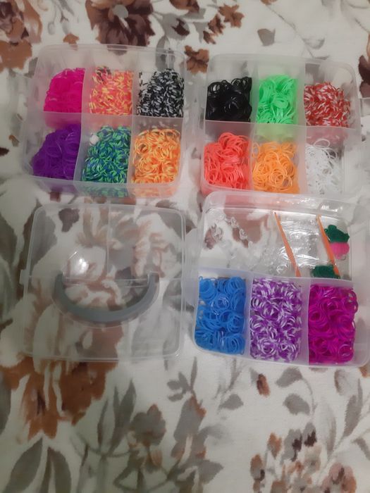 Набір гумок для покоління браслетів. Резинка до плетіння