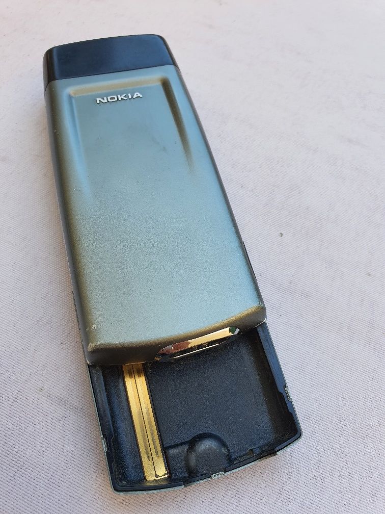 Telemovel nokia 8850