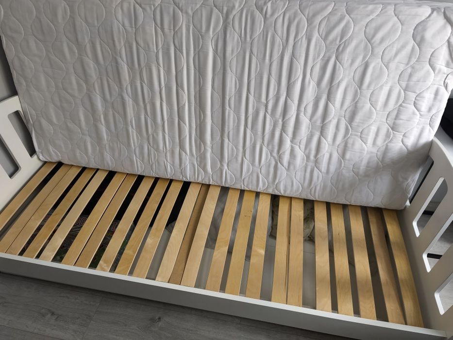 Łóżko dla dziecka z materacem i szufladą 180x80