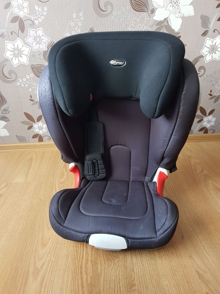 Автокрісло Britax Romer Kidfix XP