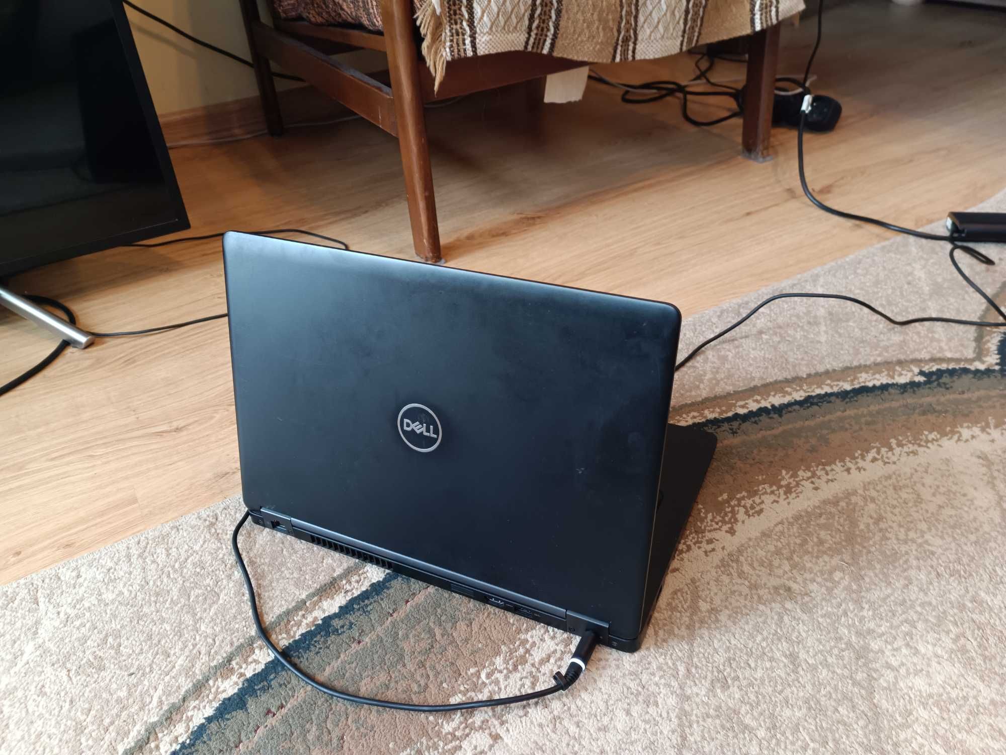 laptop  DELL  LATITUDE  5490