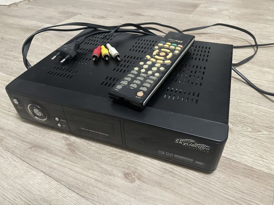SkyGate NET супутниковий ресівер, тюнер, ресивер