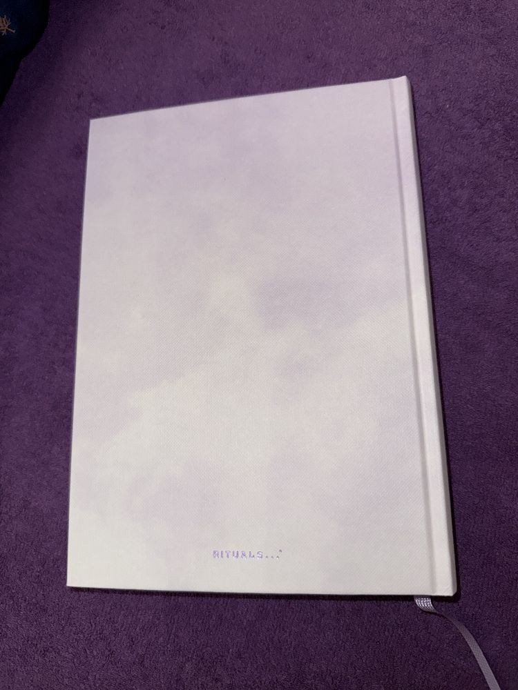 Nowy notes Rituals…
