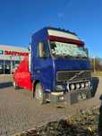 Вантажний евакуатор з частковим навантаженням Volvo FH12 420 1994