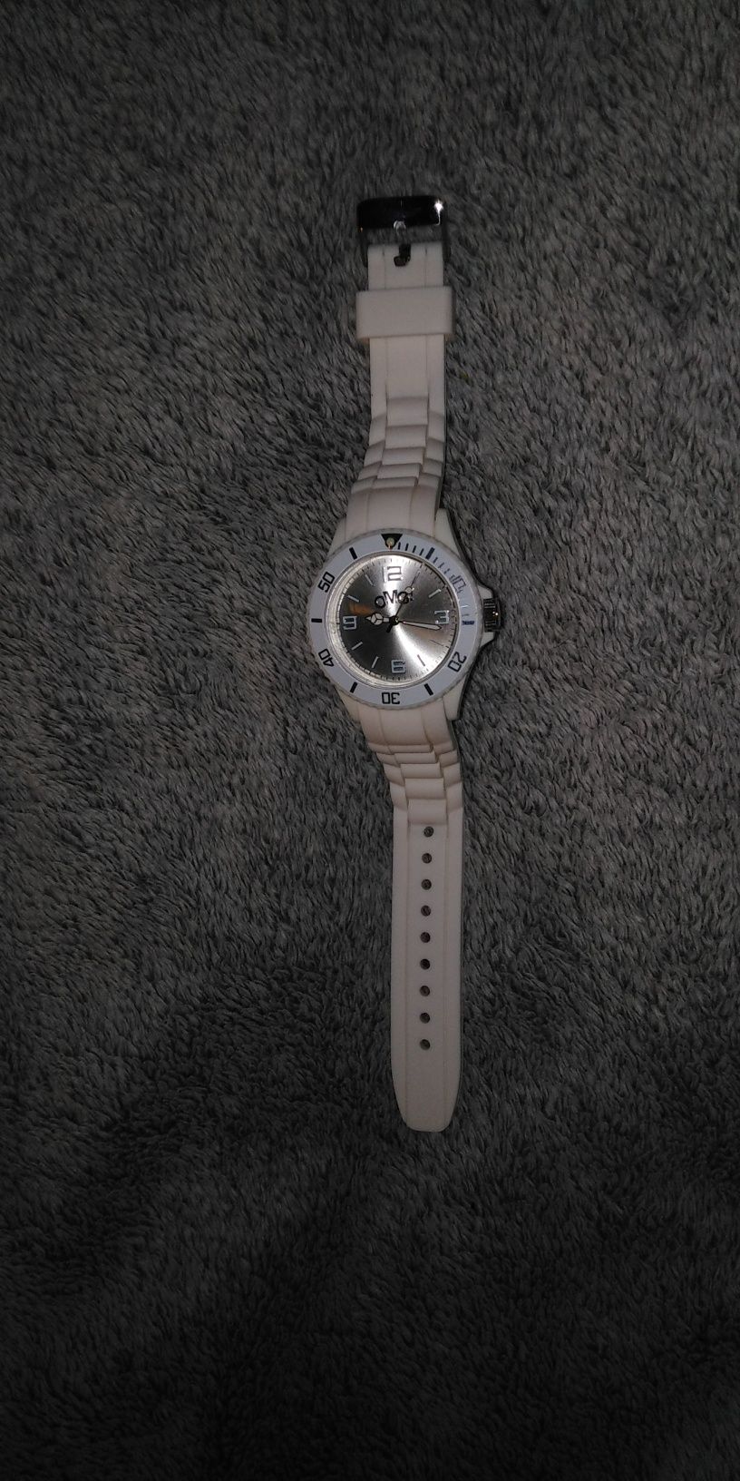 Biały zegarek damski