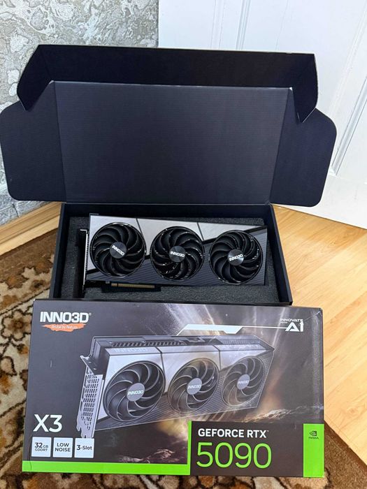 INNO3D PCI-Ex GeForce RTX 5090 X3 OC 32GB GDDR7 - Відеокарта