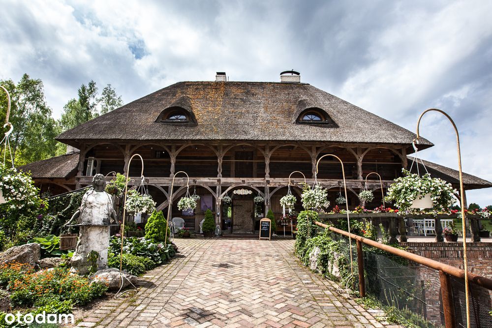 Spichlerz 1783r. Restauracja i Pensjonat z Widokiem na Zamek