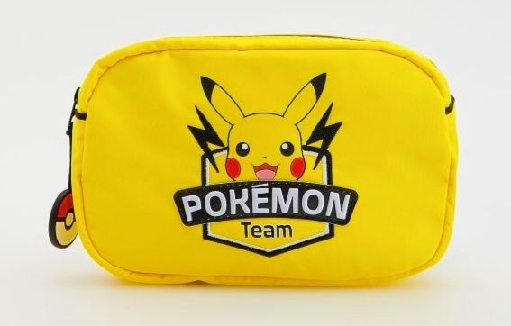Nerka saszetka Pokemon Reserved