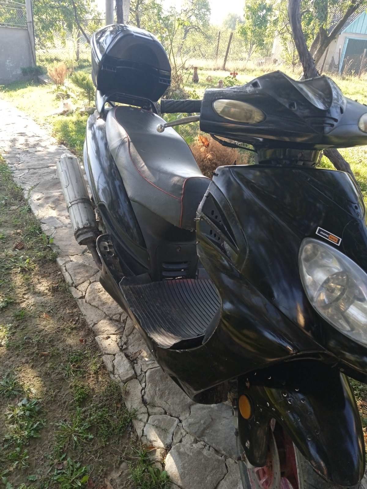 Продається скутер Viper storm 150