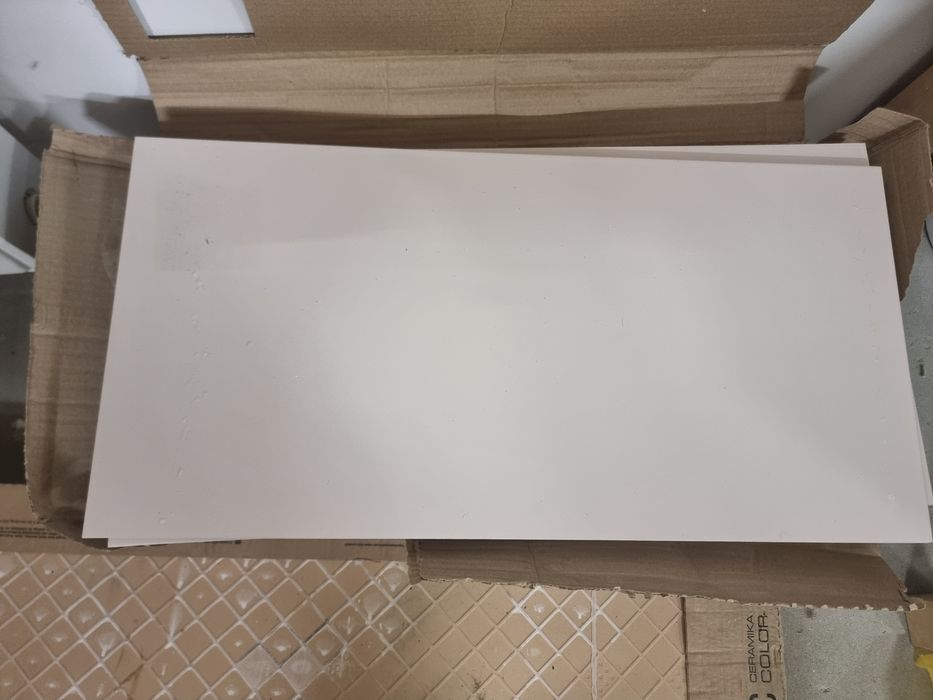 Glazura Perla Pink 30x60 Color