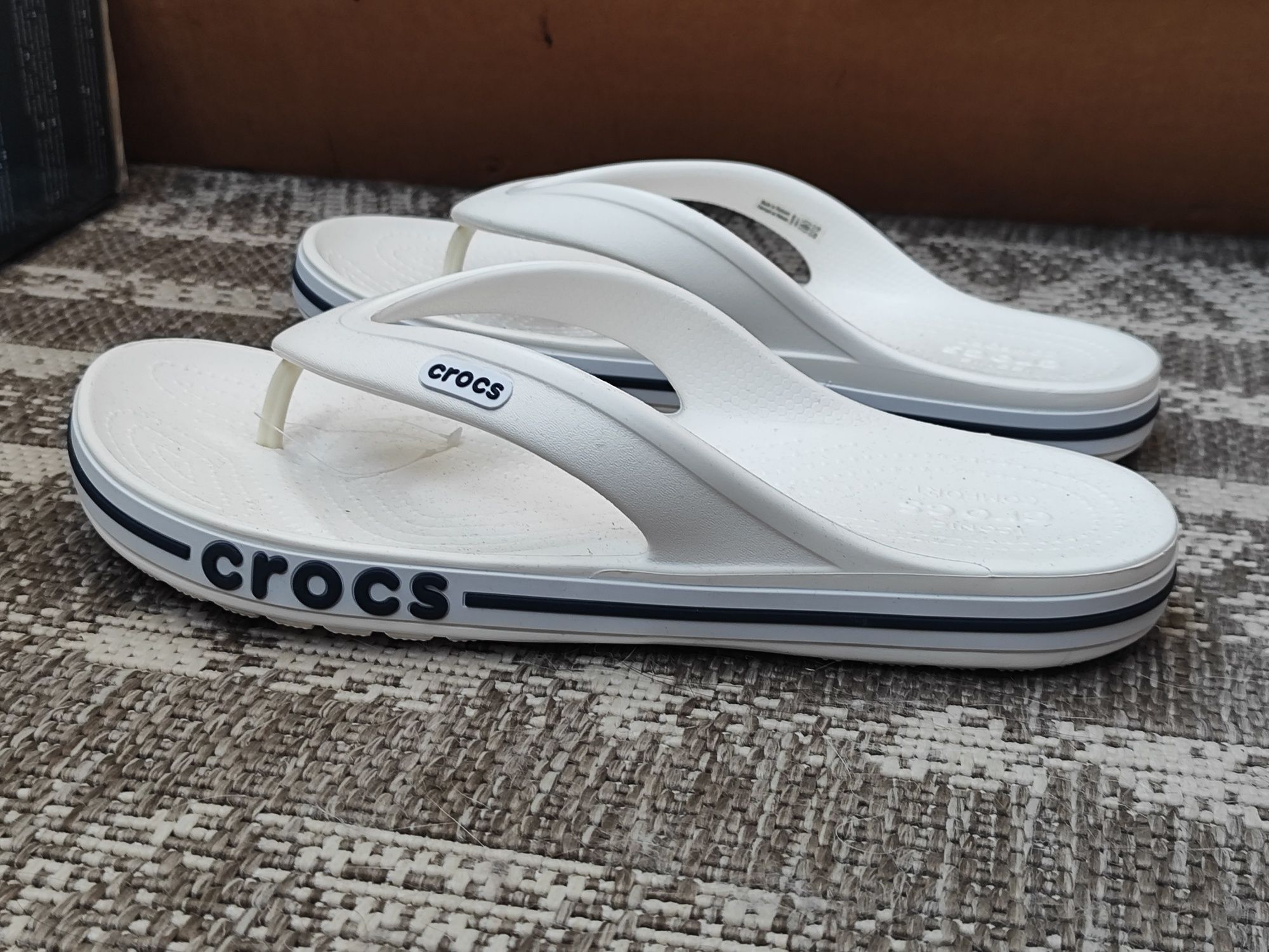 Crocs в'єтнамки білі 42-43