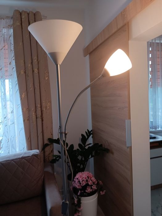 Lampa 180cm podlogowa