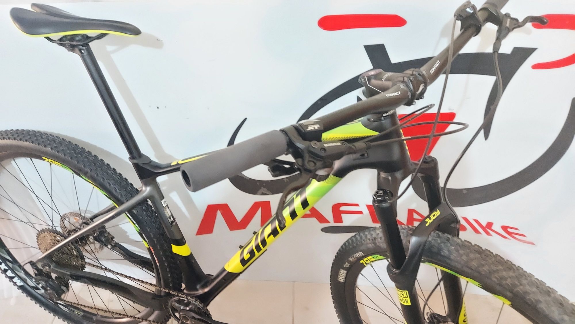 Mafrabike BTT Giant XTC carbono 29