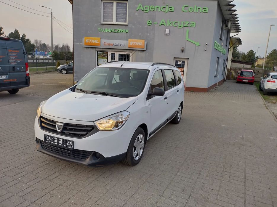 Dacia Lodgy sprowadzona stan bdb
