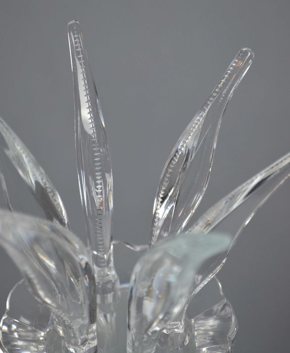 Decantador de cristal cortado à mão com seis compartimentos