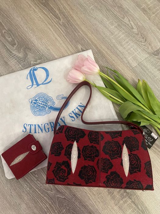 Сумка зі шкіри ската