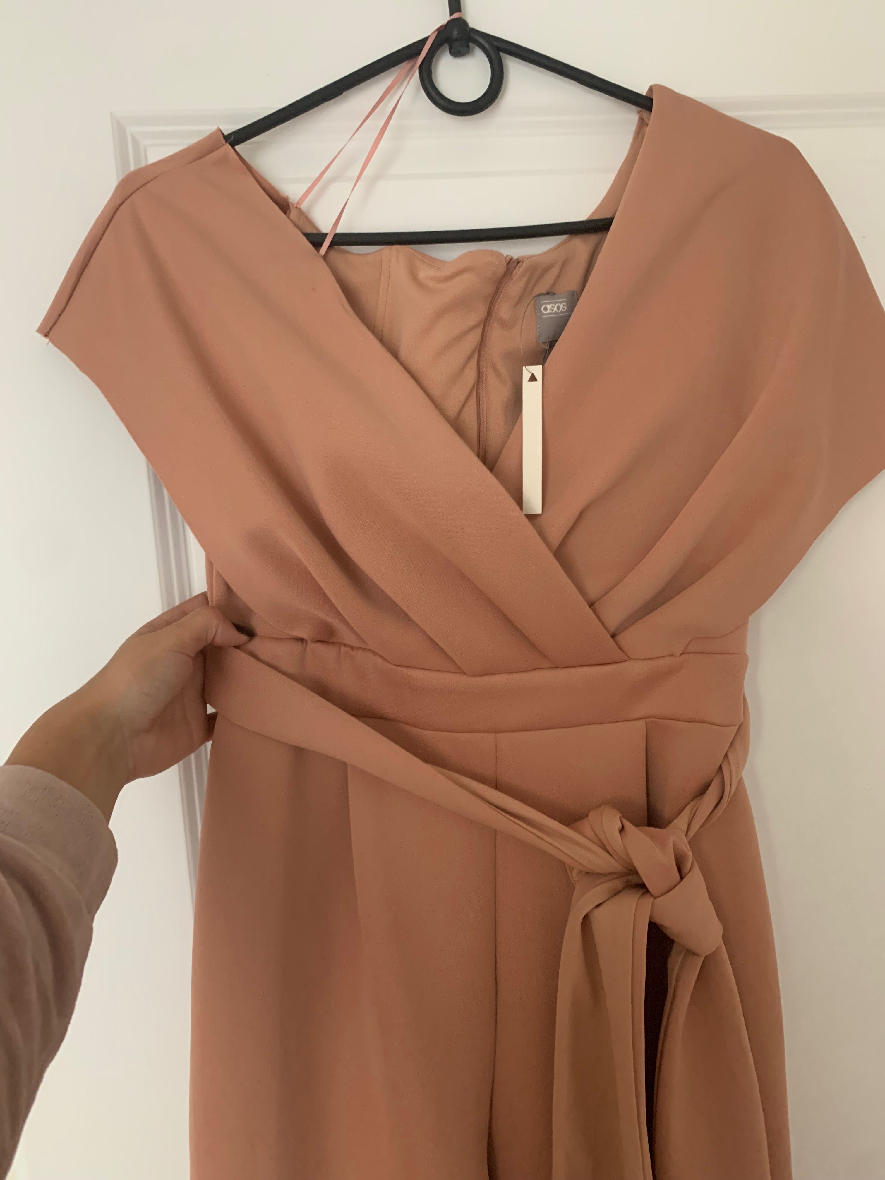 Kombinezon Asos rozmiar 40
