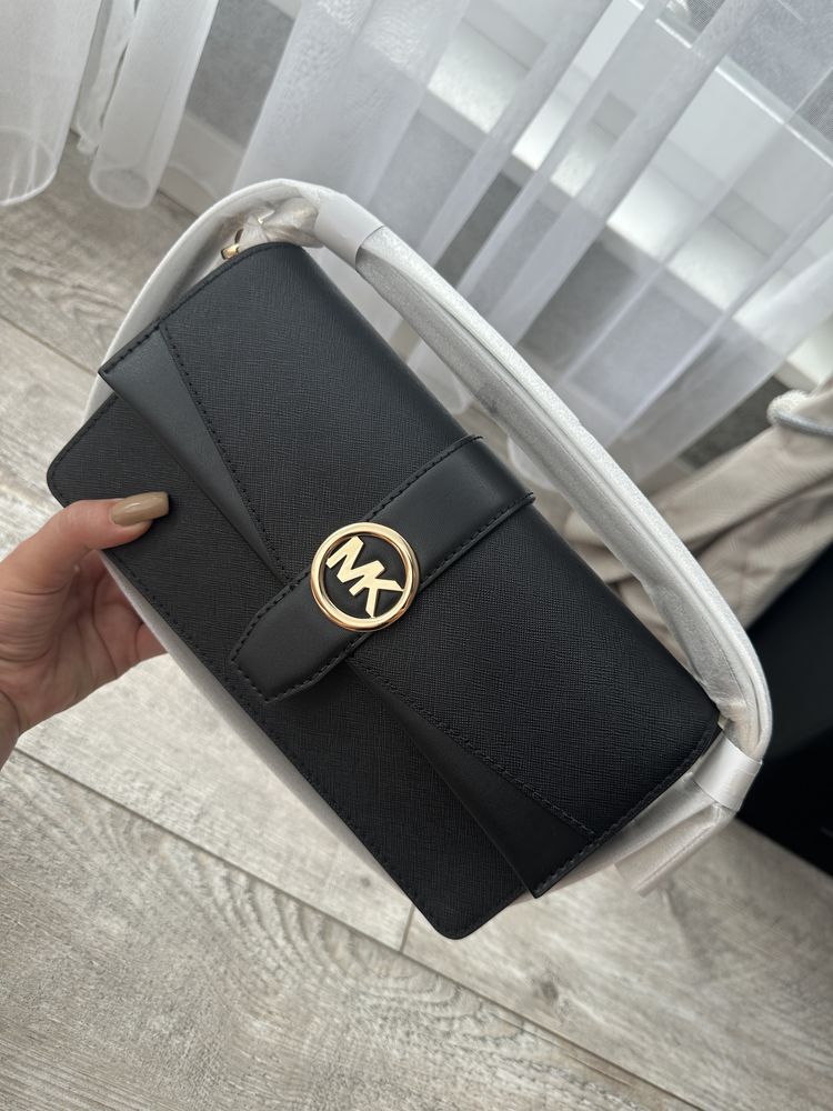Nowa torebka Michael Kors Greenwich Medium flap czarna skóra naturalna