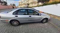 Volvo s40 ano 2000,  1.6 gasolina {Motor Avariado!} 302.000 km.