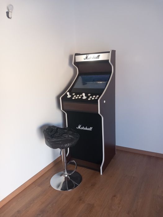 Maquina arcade tema Marshall