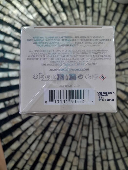 Ariana grande love notes vanilla suede perfume