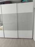 Szafa Ikea PAX biała z drzwiami przesuwnymi