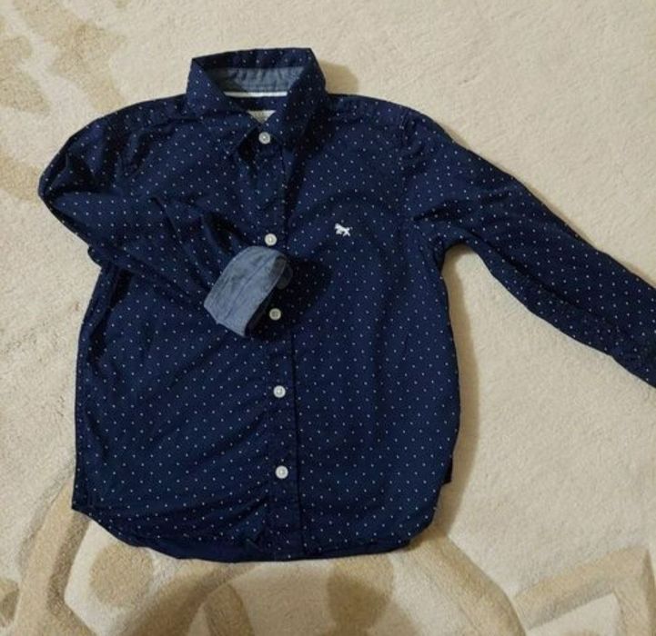 Рубашка на мальчика р.116 H&M