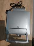 Sprzedam gofrownica MPM 1400W