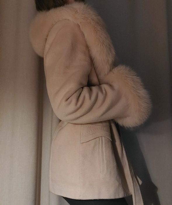 Пальто зима-осінь з хутром