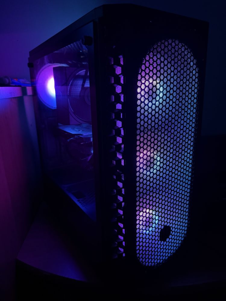 Komputer gamingowy rtx4060 ryzen 5 5600 ram 32GB dysk 1TB gwarancja