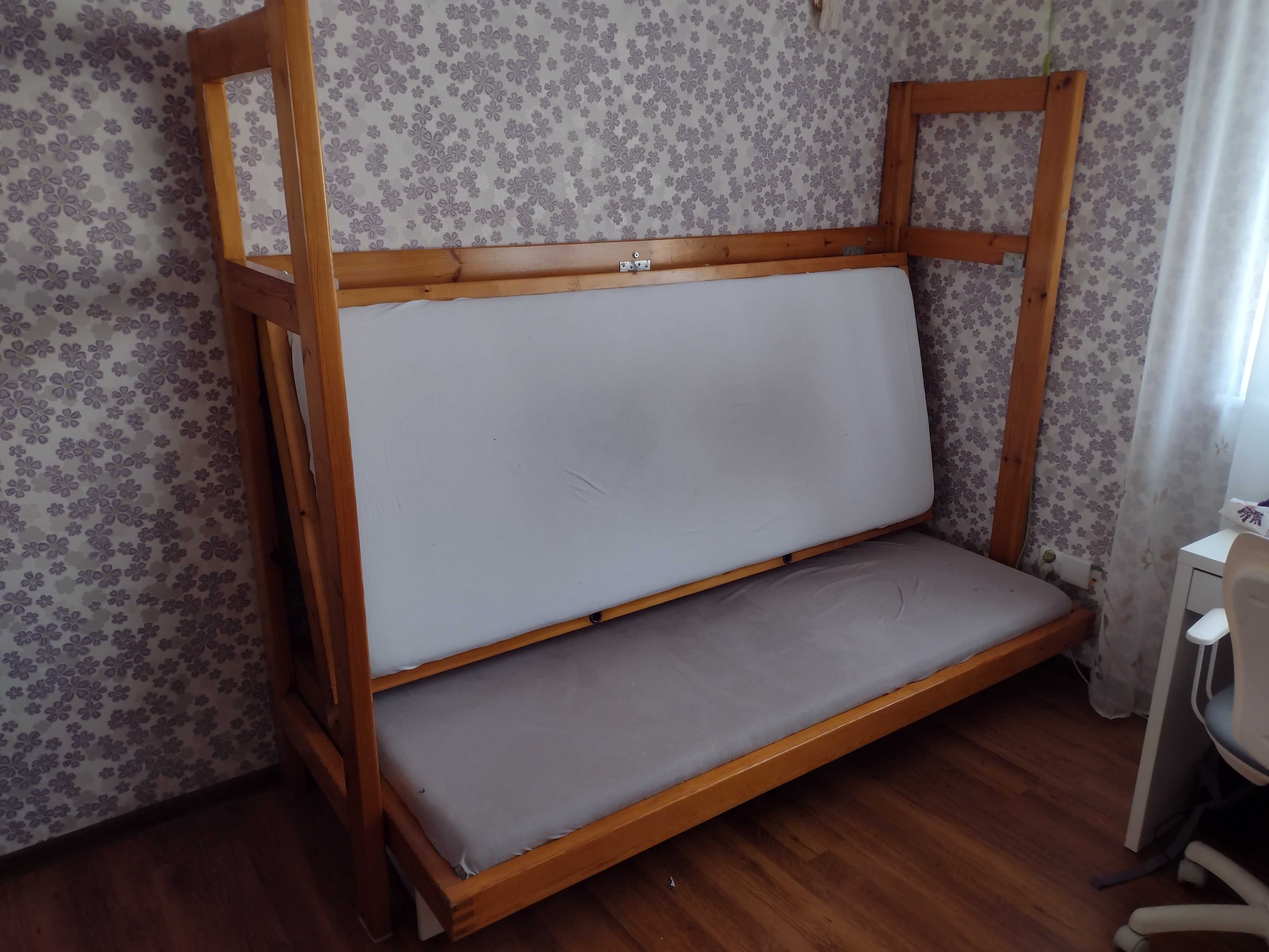 Łóżko piętrowe składane w sofę - dwie funkcje