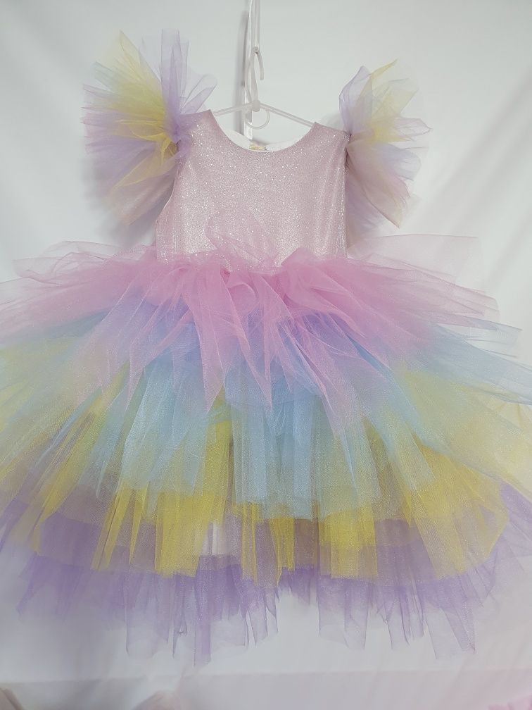Платье Радуга на 5-6 лет пышное нарядное с фатина