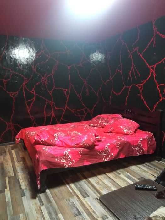 Романтична квартира- студія з дизайнерським ремонтом