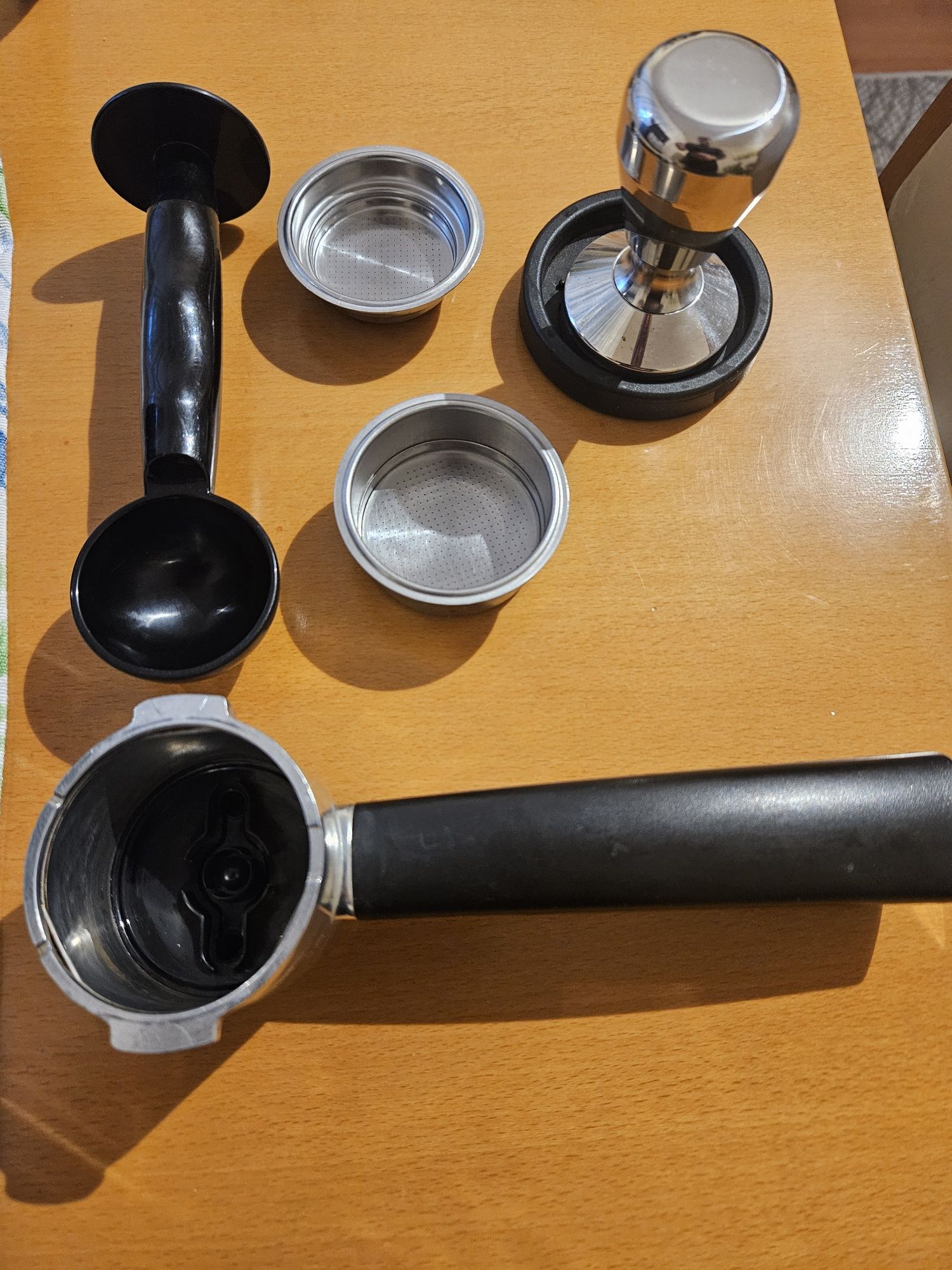 Ekspres do kawy Sencor SES 4050SS - Tamper do kawy gratis