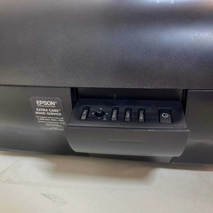 EPSON PowerLitePro Cinema LS9600e 3LCD Лазерний проектор Made in JAPAN