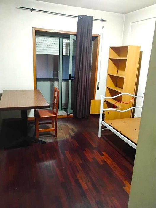 Quarto Estudantes - Universidade Minho