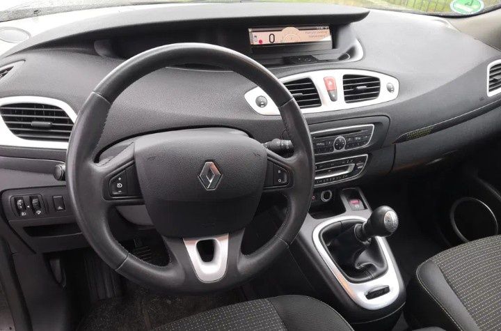 Renault Scenic 2009