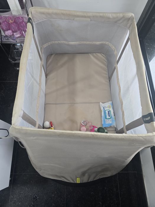 Parque de criança bebe