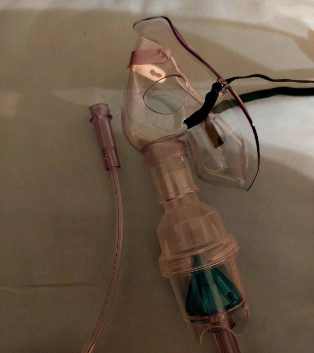 Maseczka wężyk nebulizator do inhalacji