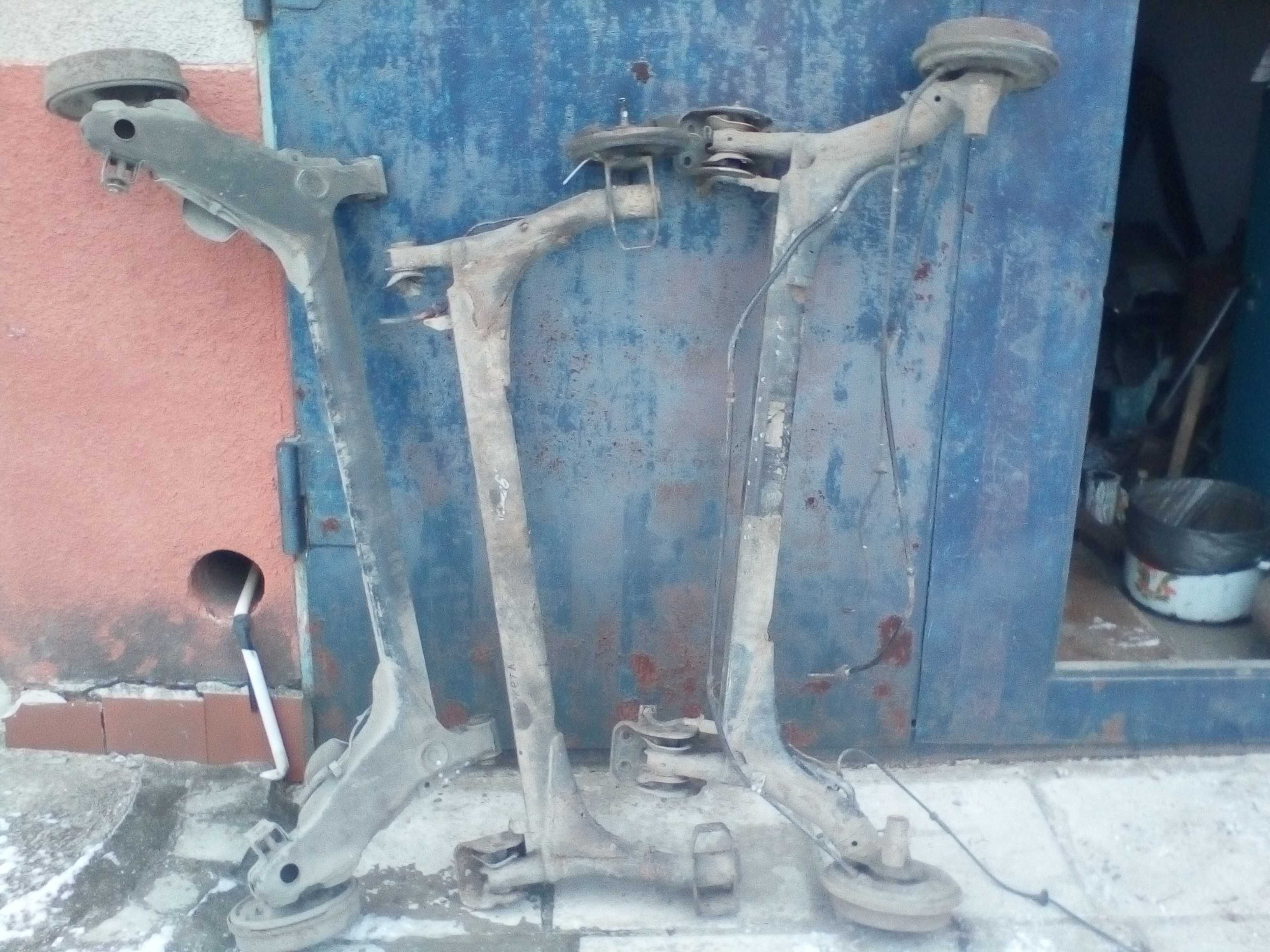 балка задняя с авто на прицеп есть разные