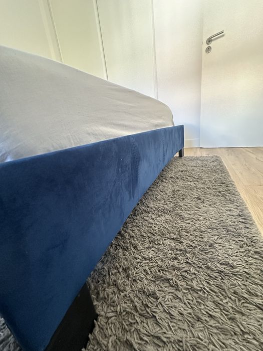 Cama de casal veludo